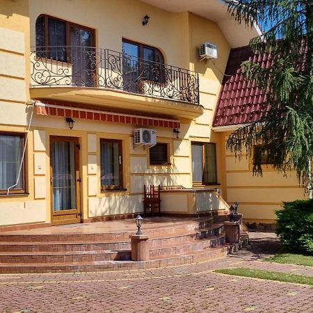 Villa Vera Beregszász Kültér fotó
